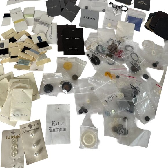 Y2K Button & Fabric Swatch Lot – Banana Republic, Ann Taylor, Alfani & More - Picture 1 of 3